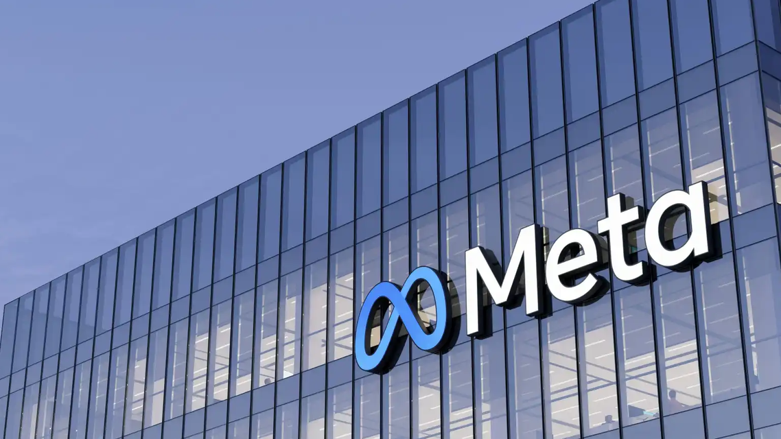 Meta发完财报股价又崩了热搜配图